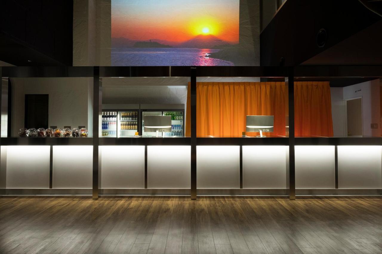 En Hotel Fujisawa Buitenkant foto
